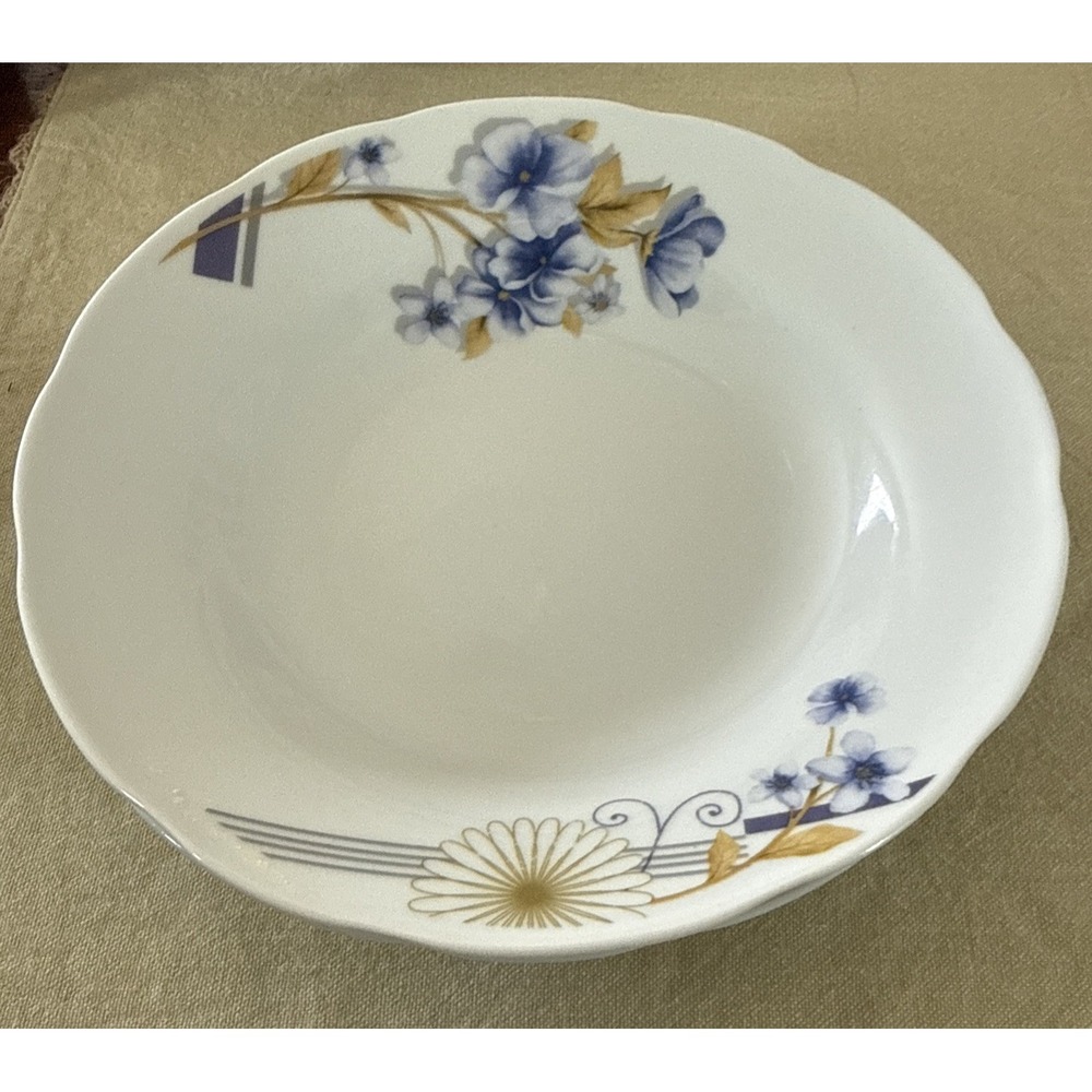 Vintage Home Syle High Quality Porcelain Bowls (2) Flowers 7.75"